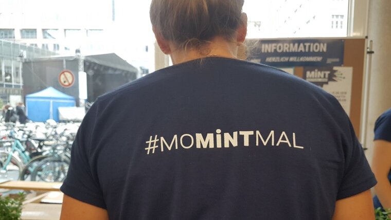 #MOMINTMAL: Der Hashtag zum MINT-Festival Jena