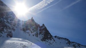 Geländearbeit am Laurichard Blockgletscher in den französischen Alpen mit GNSS & Mikro UAV zur Erfassung der Schneehöhenverteilung